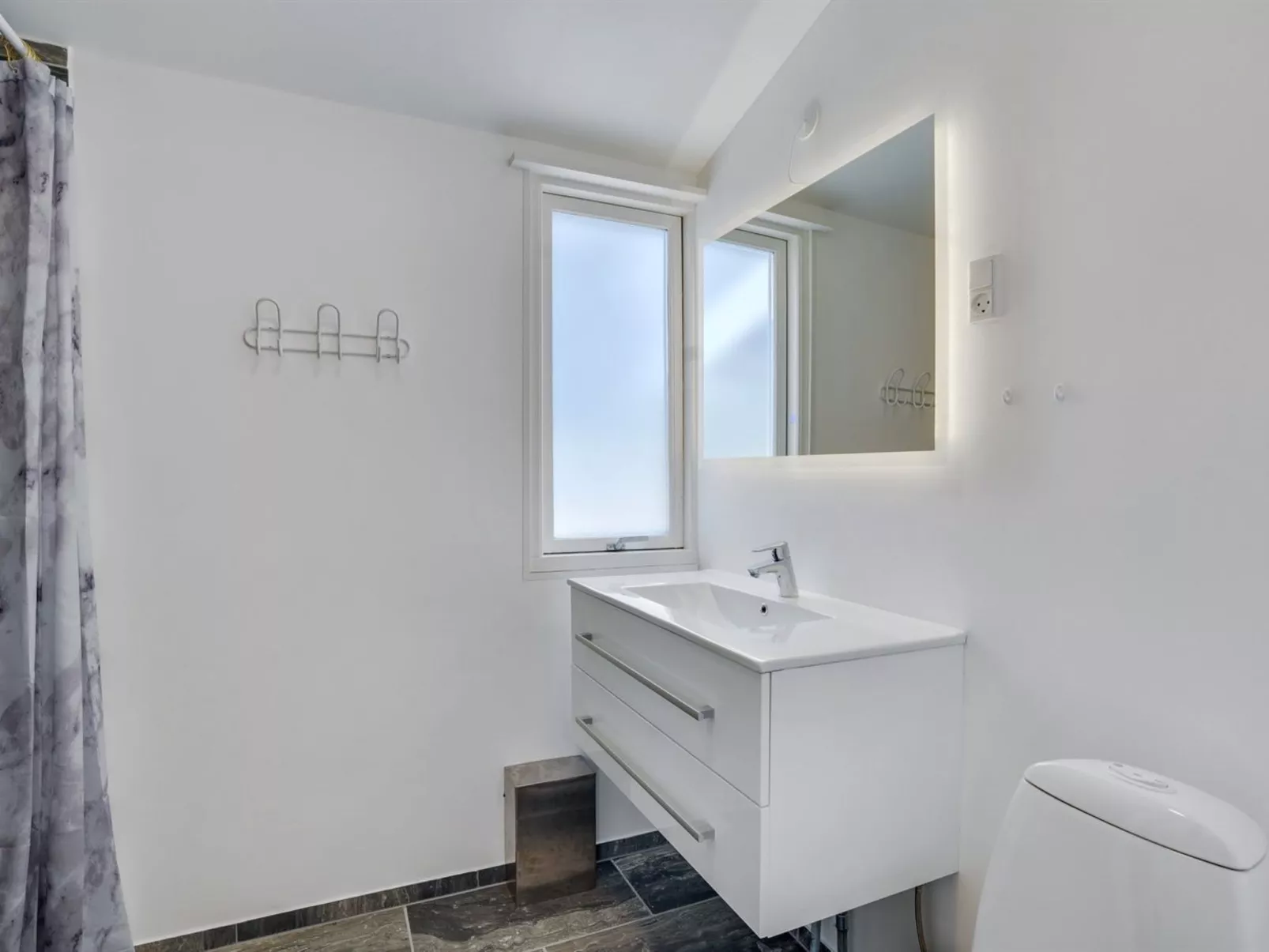 "Westman" - 200m from the sea-Binnen