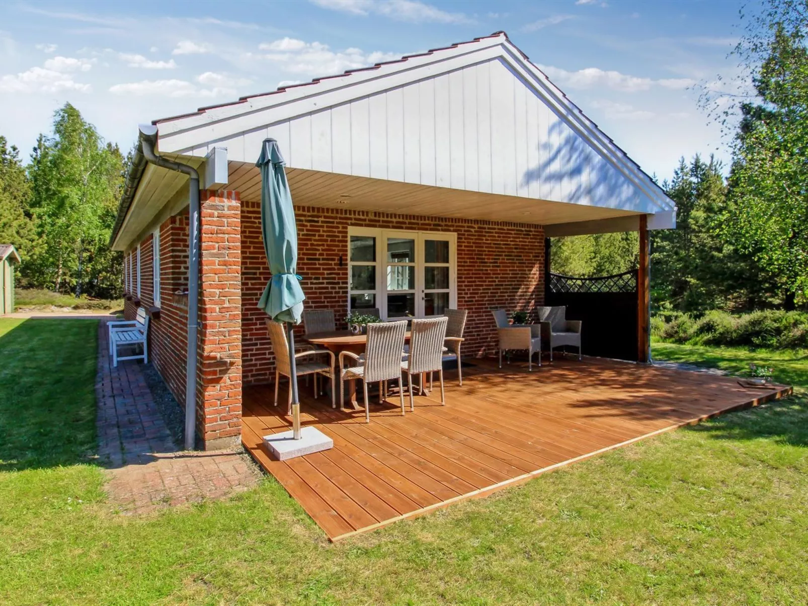 "Angret" - 3.5km from the sea-Buiten