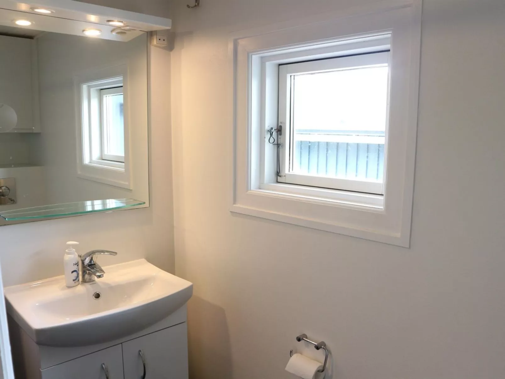 "Afkar" - 900m from the sea-Binnen