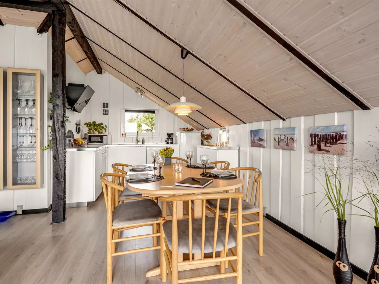 "Josef" - 500m from the sea-Binnen