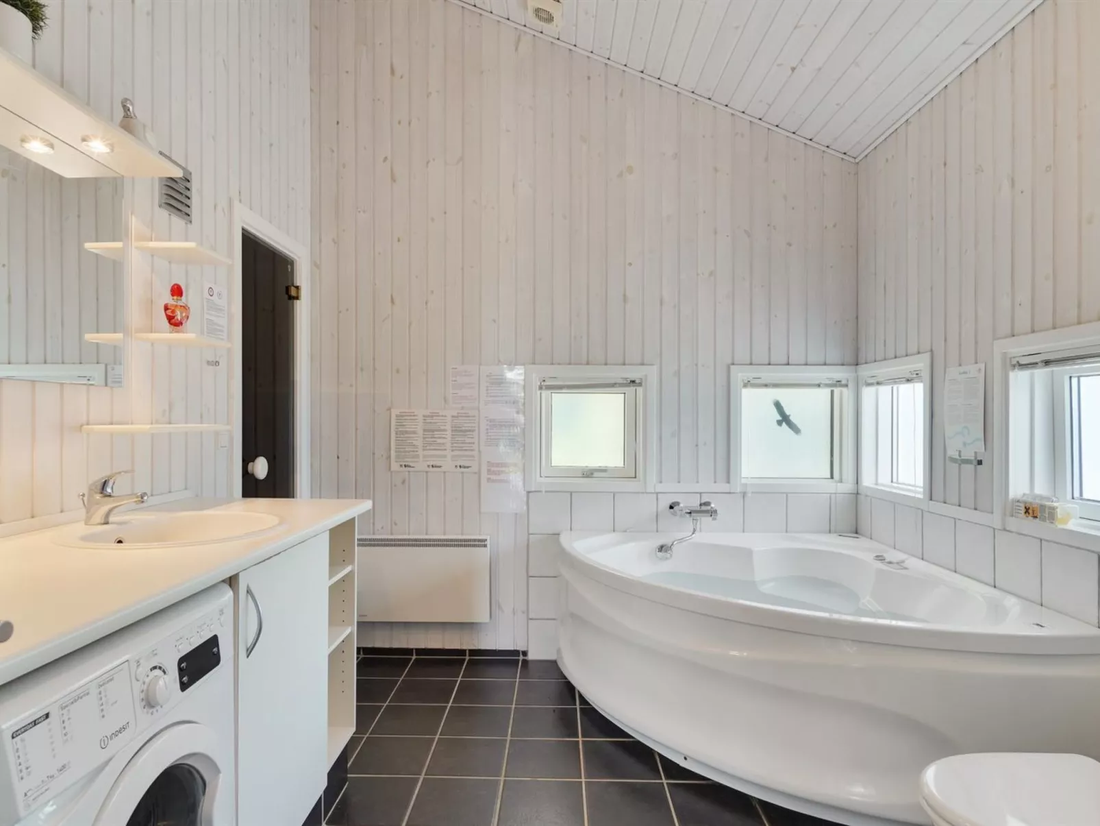 "Caia" - 375m from the sea-Binnen