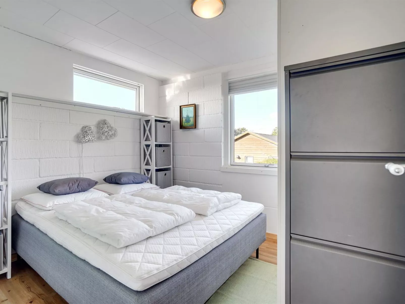 "Tomine" - 500m to the fjord-Binnen