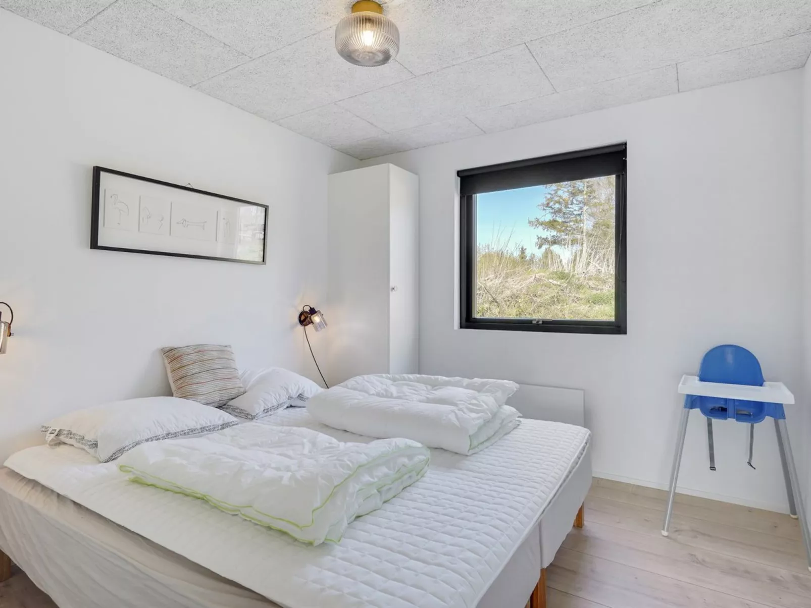 "Haley" - 150m from the sea-Binnen