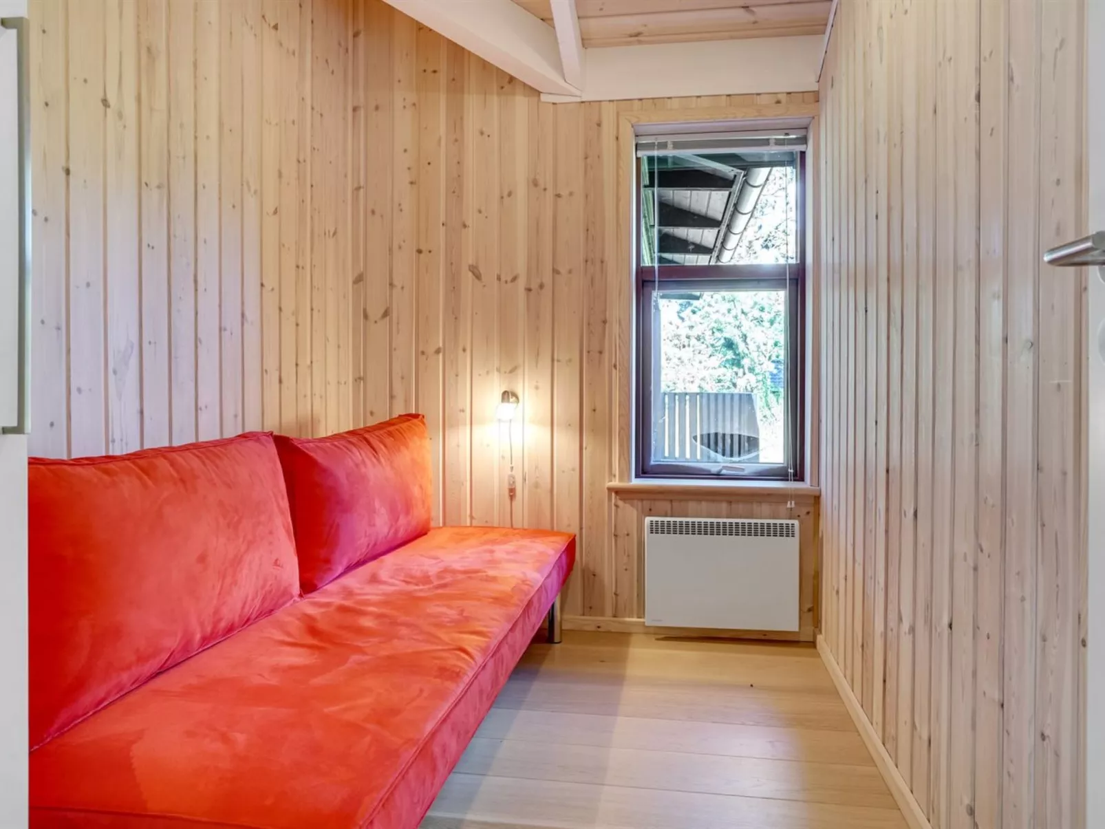 "Kali" - 900m to the fjord-Binnen