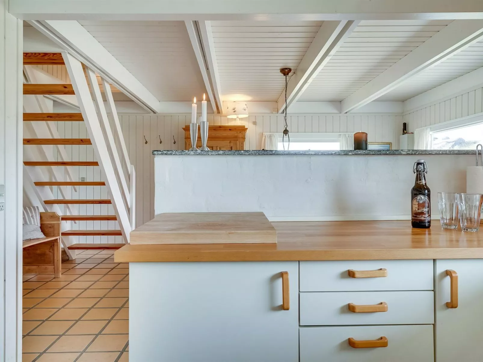 "Inra" - 400m from the sea-Binnen