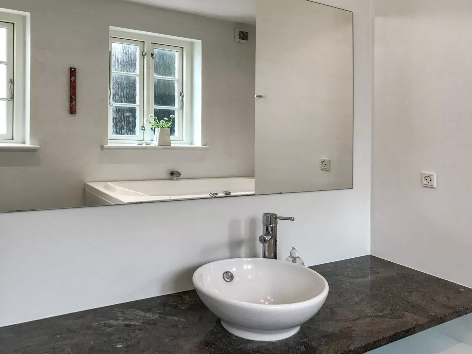 "Ejda" - 700m from the sea-Binnen