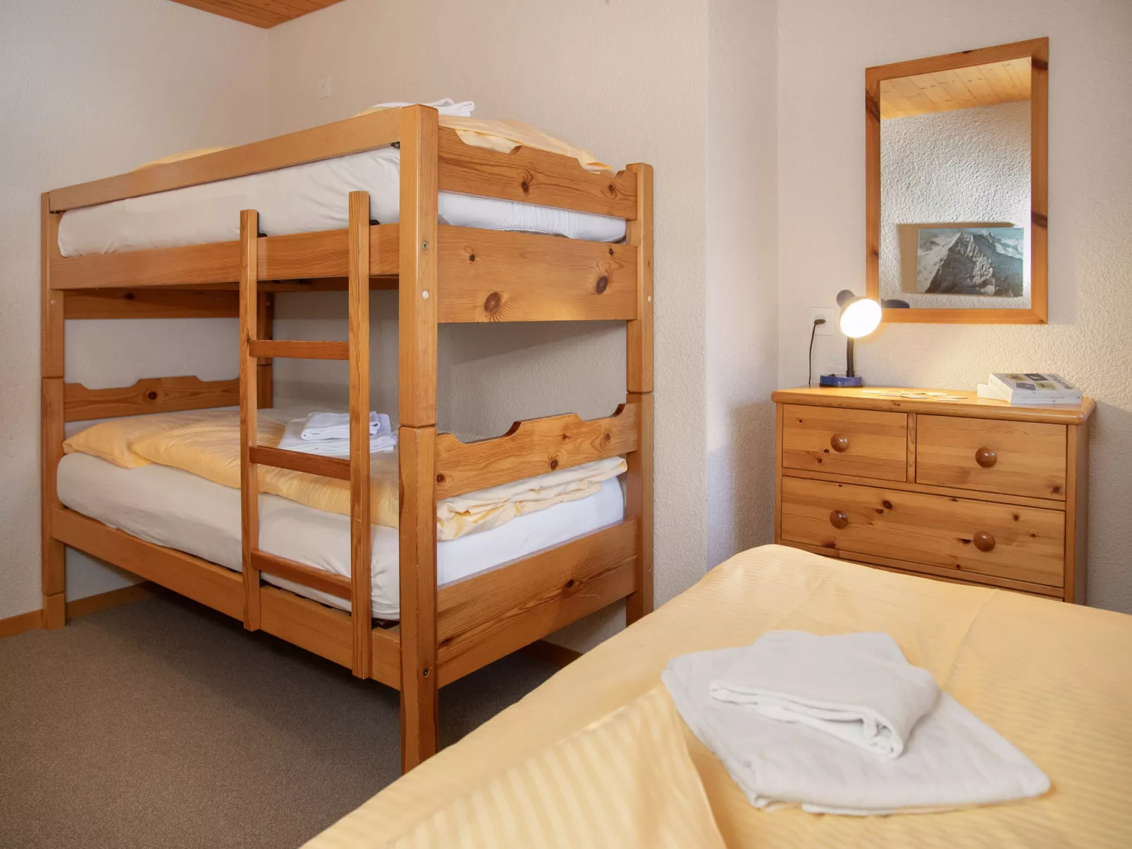 Chäs Gruebi Apt.S-Binnen