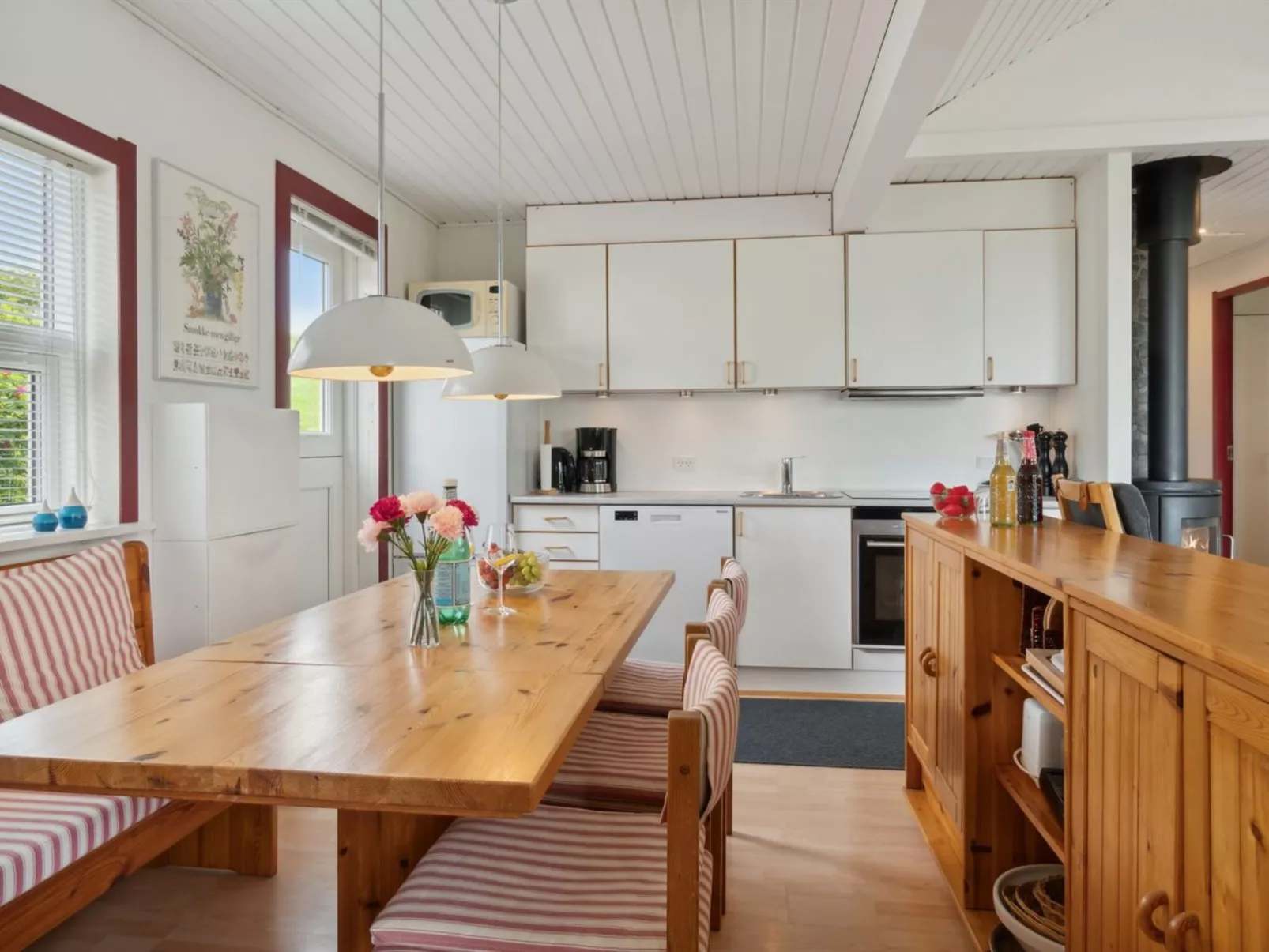 "Mauritz" - 300m from the sea-Binnen