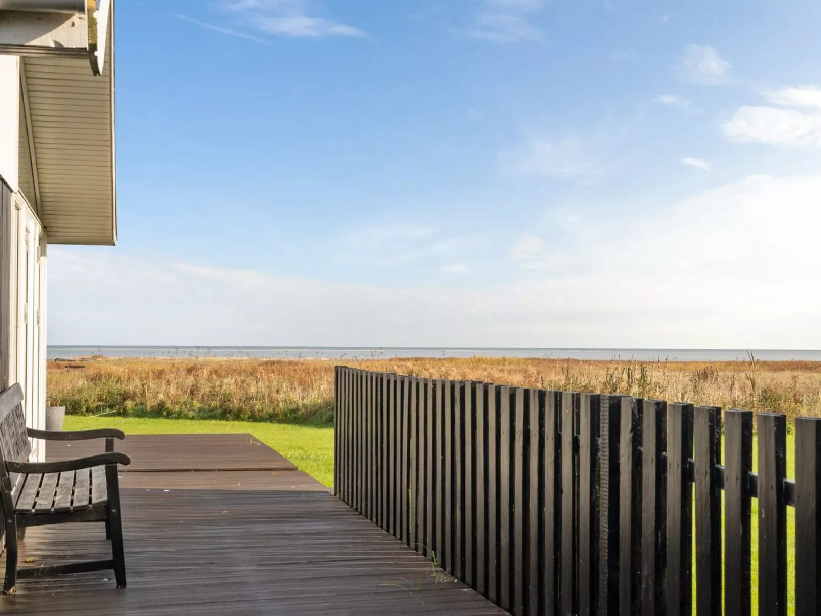 "Gisa" -  from the sea-Buiten