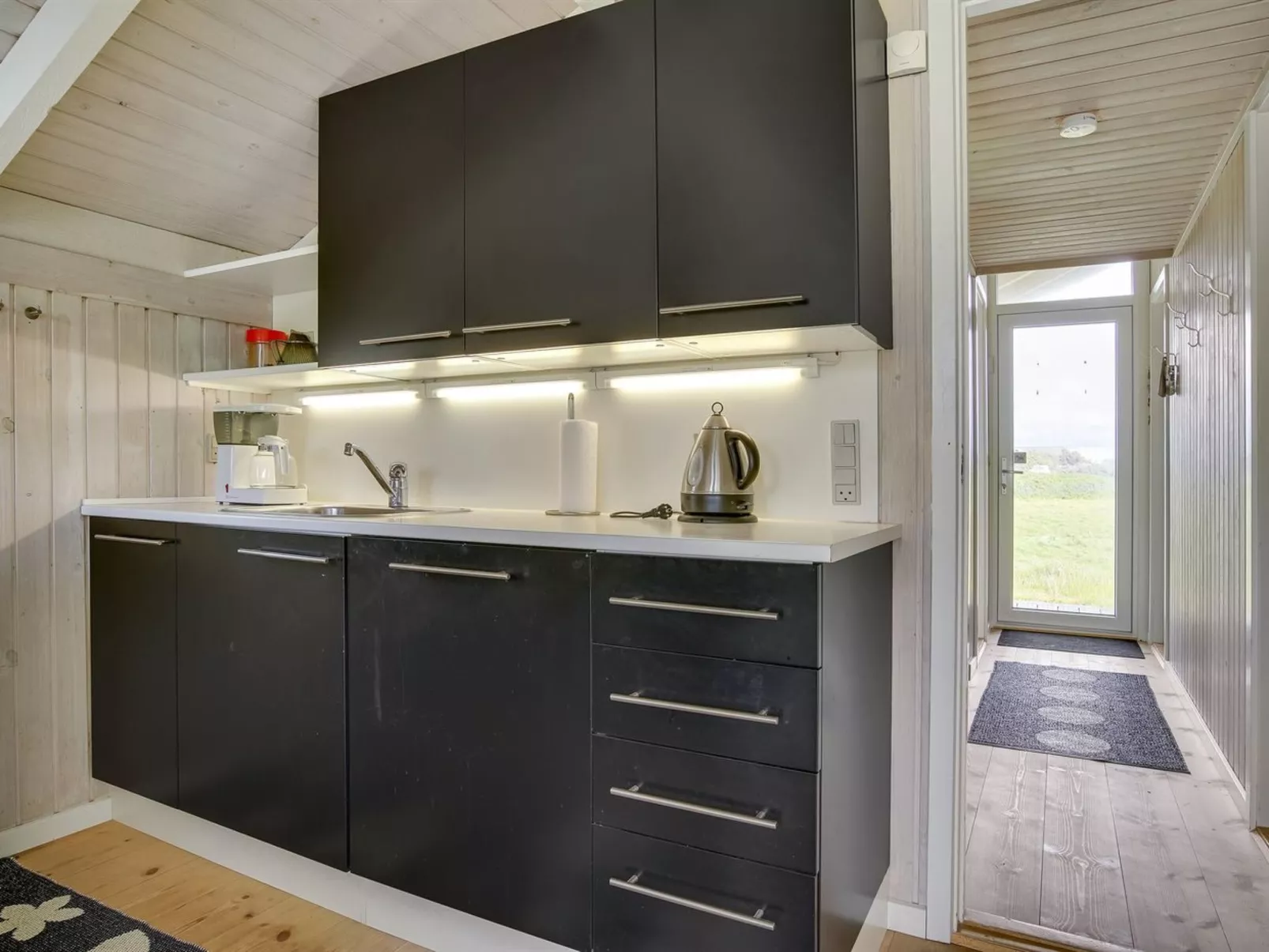 "Alruna" - 150m from the sea-Binnen