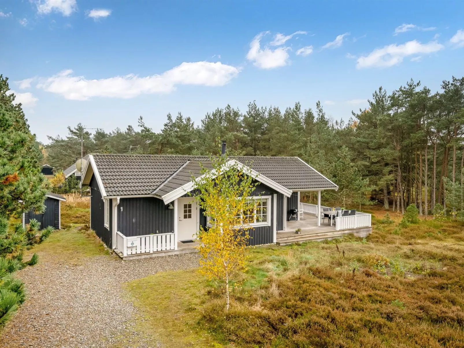 "Syrine" - 300m from the sea-Buiten