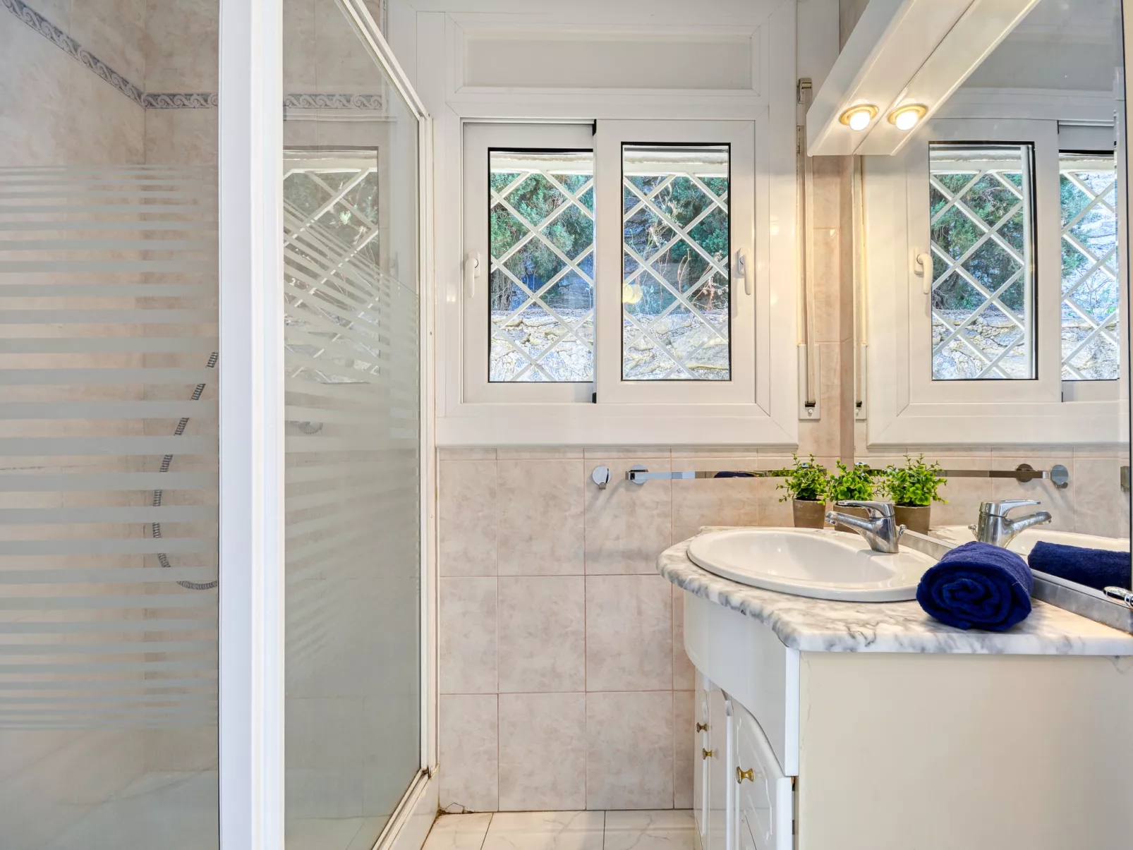 Villa Cecilia-Binnen