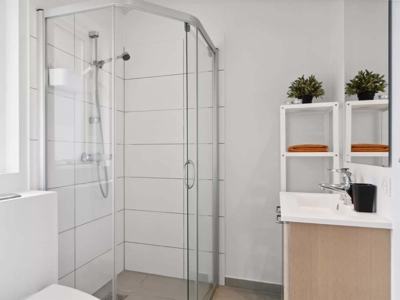 "Fader" - 950m from the sea-Binnen