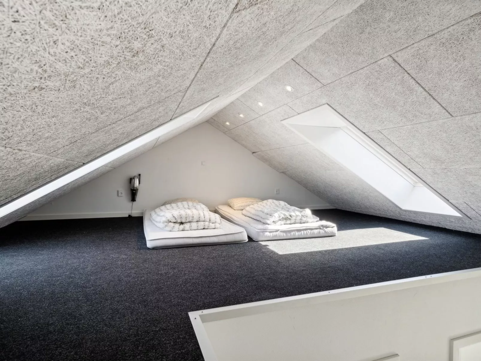 "Elke" - 3.5km from the sea-Binnen