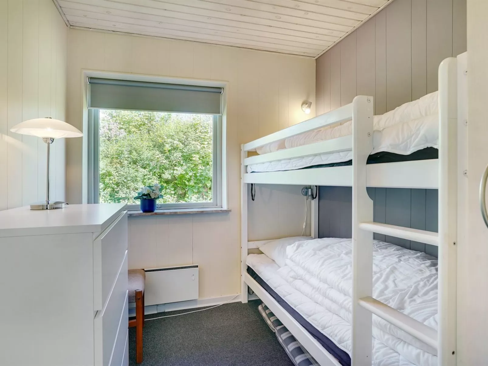 "Suni" - 400m from the sea-Binnen