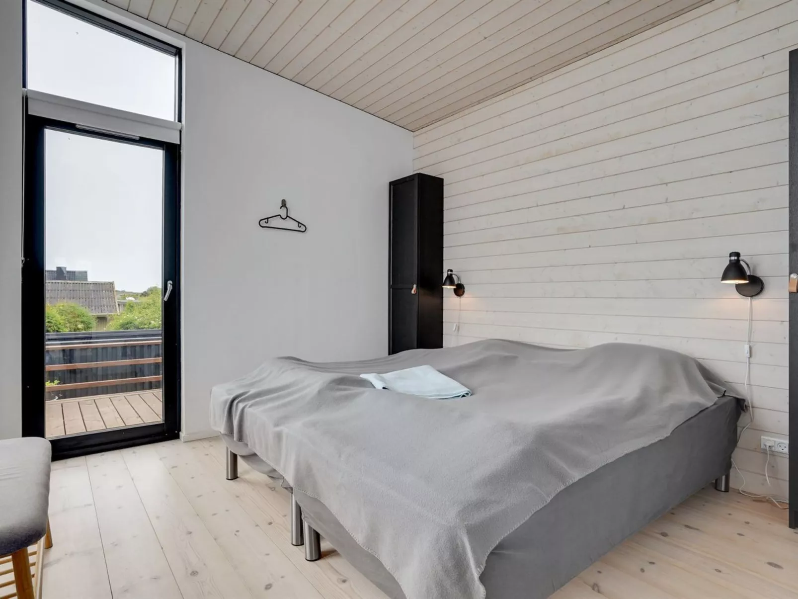 "Mahilo" - 300m from the sea-Binnen