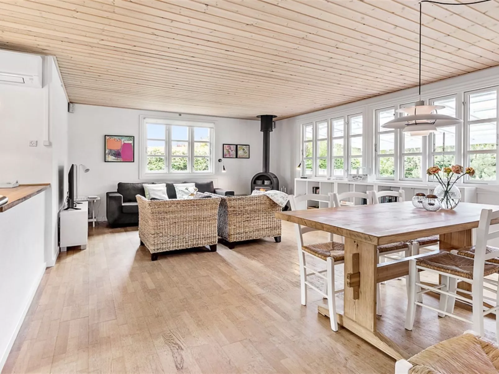 "Skrolan" - 200m from the sea-Binnen