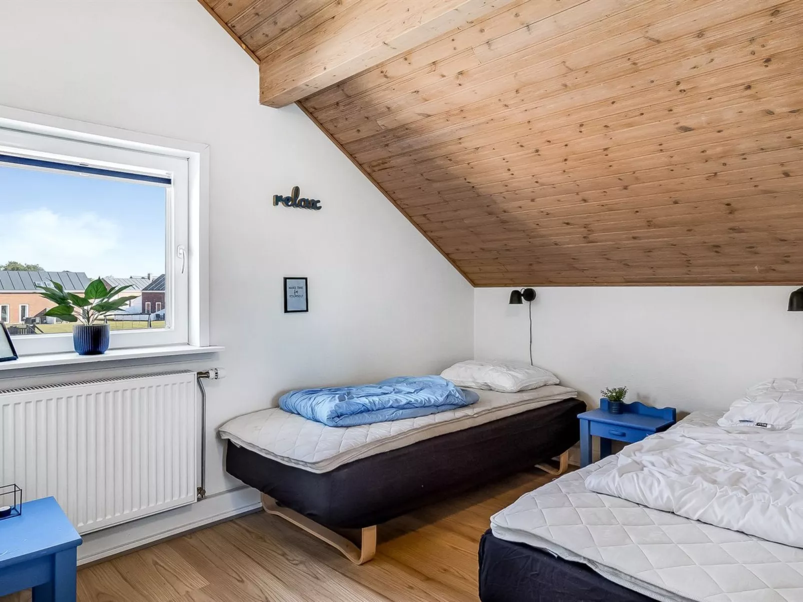 "Anke" - 500m from the sea-Binnen