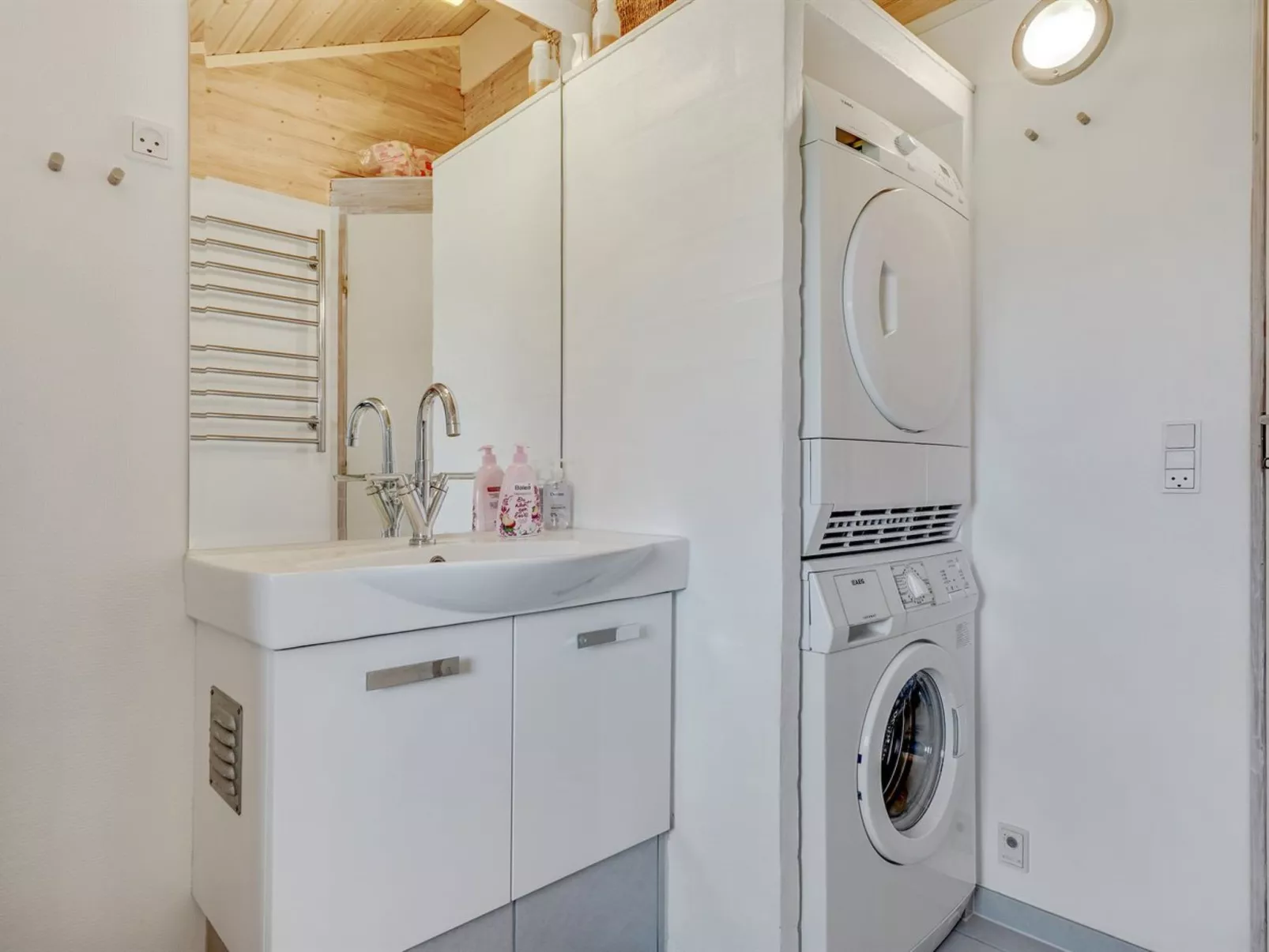 "Susse" - 400m to the fjord-Binnen