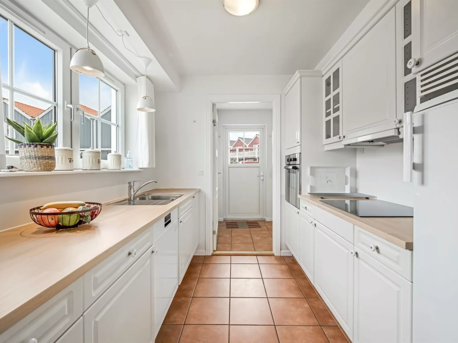 "Sote" - 1.2km from the sea-Binnen