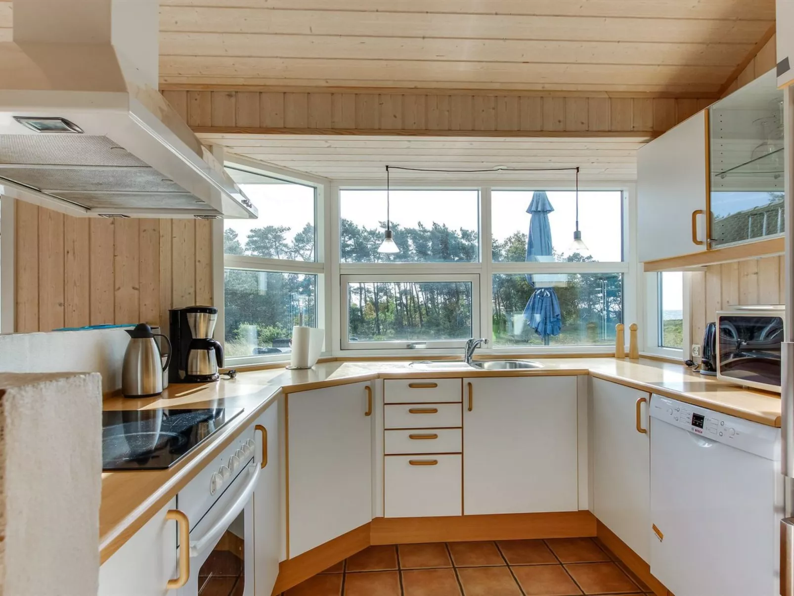 "Kajsa" - 50m from the sea-Binnen