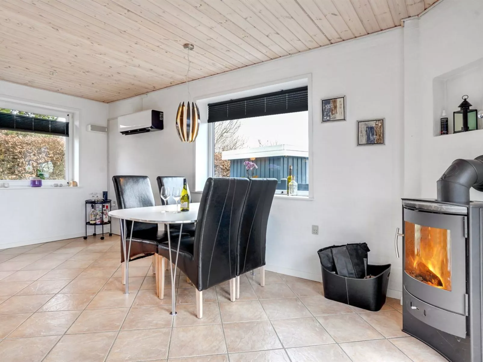 "Aloisia" - 300m from the sea-Binnen