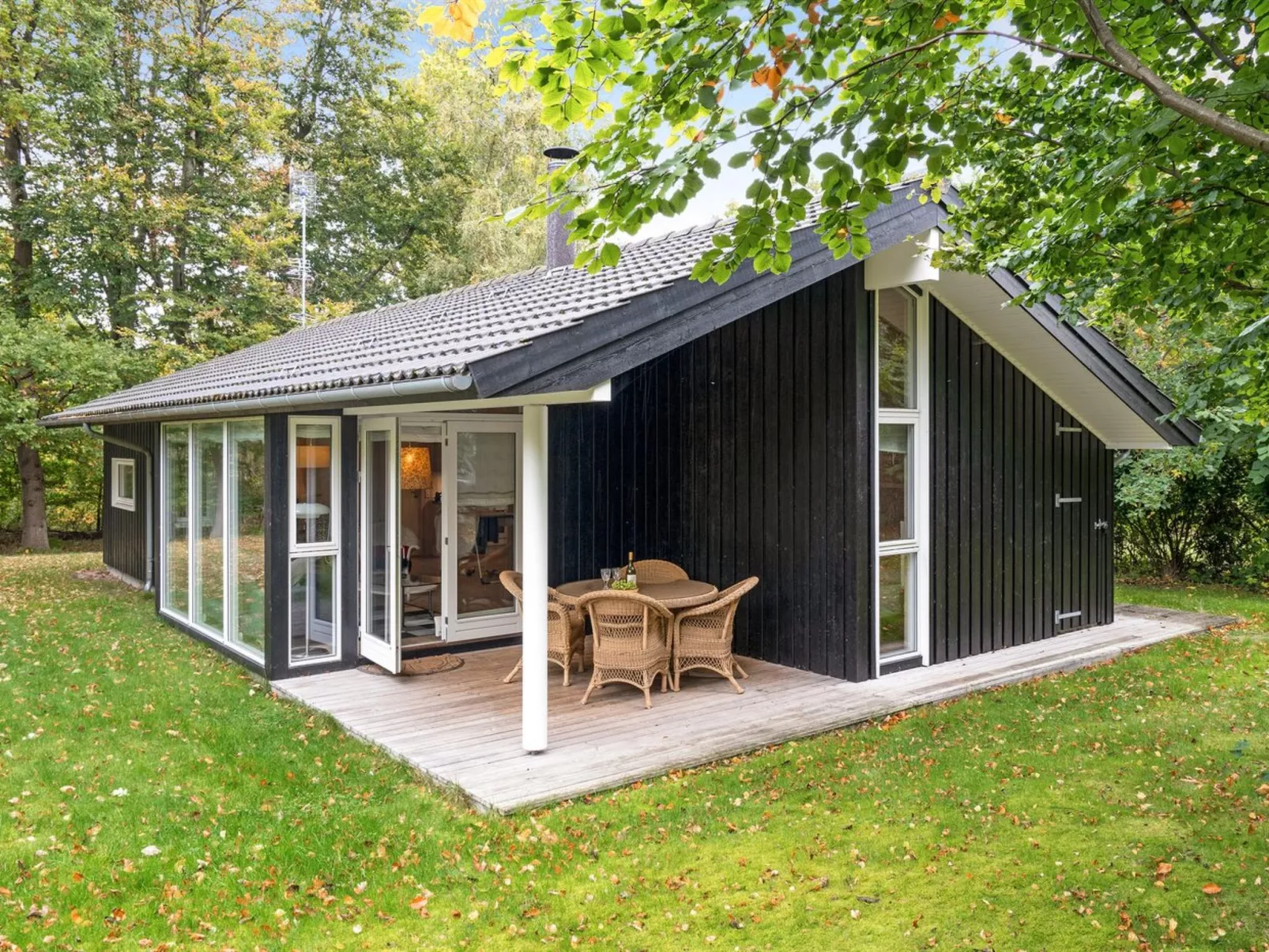 "Follerich" - 250m from the sea-Buiten