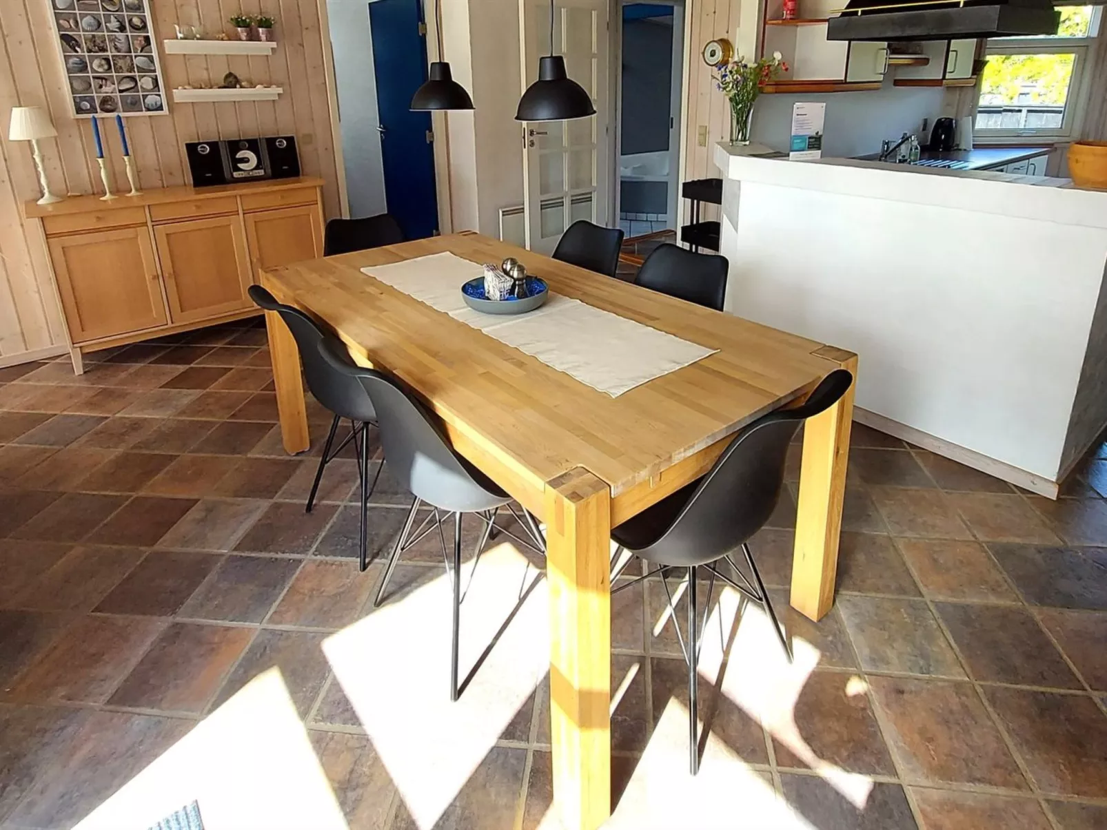 "Thorin" - 100m from the sea-Binnen