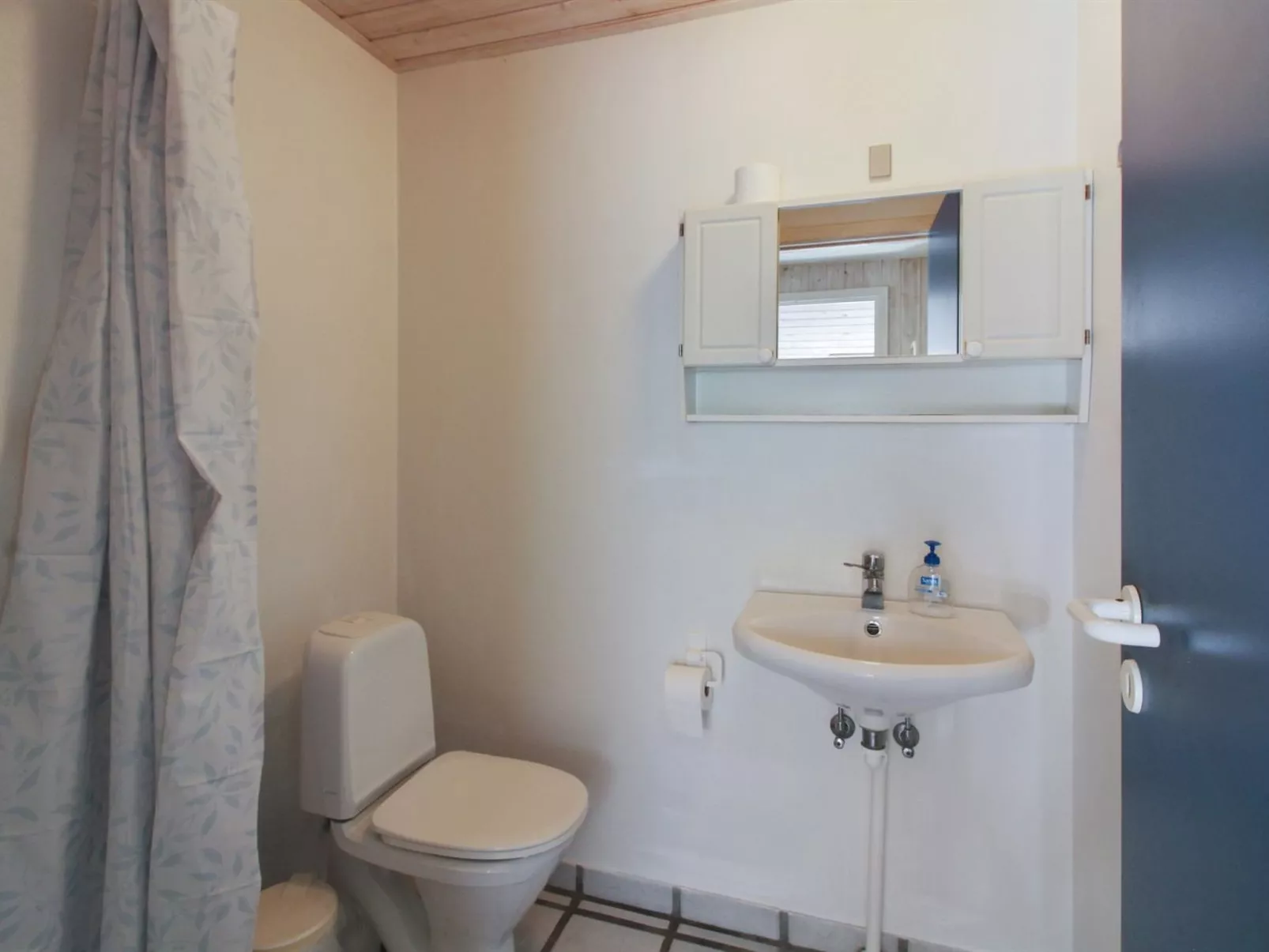 "Almira" - 1.2km from the sea-Binnen