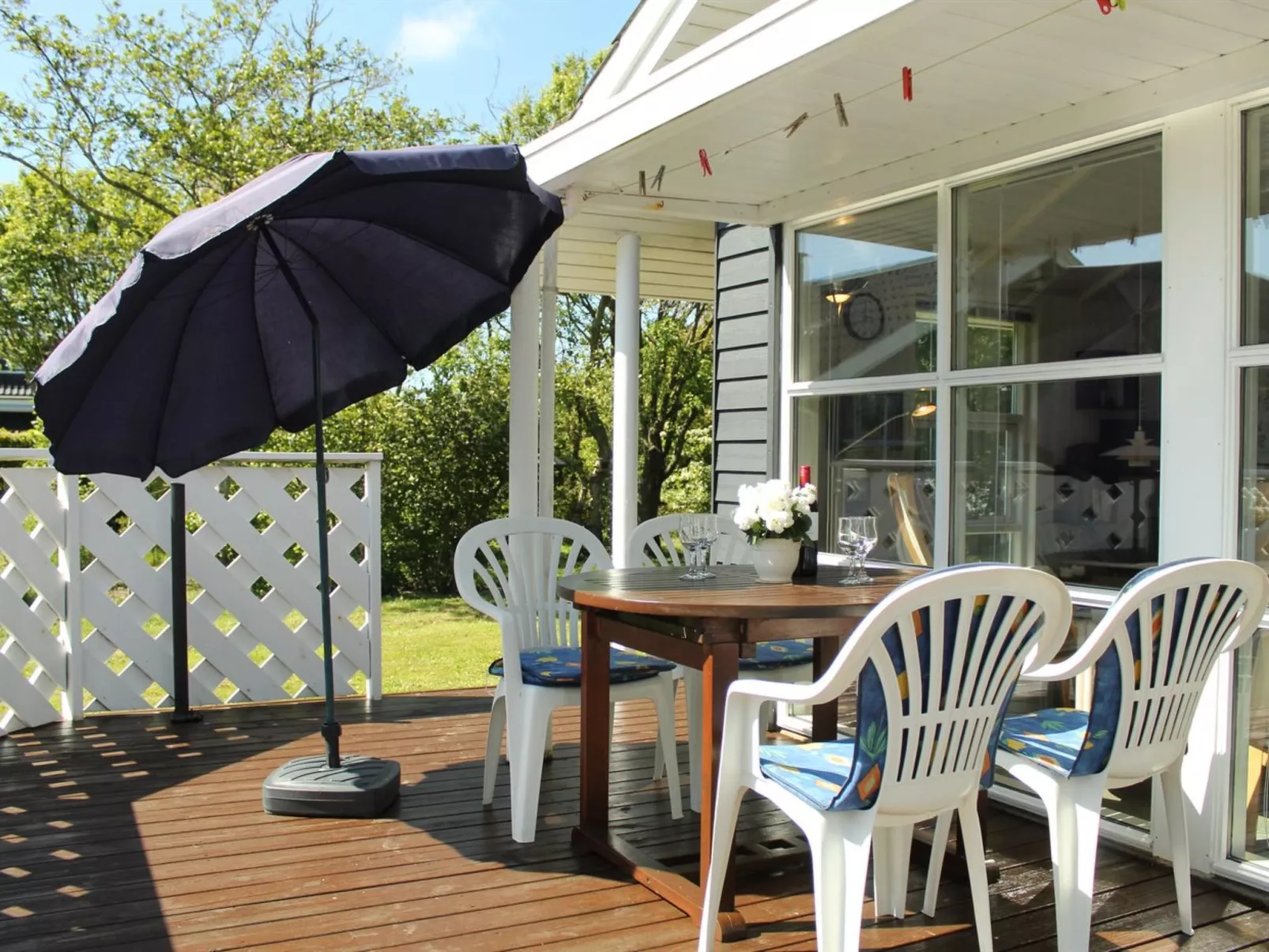 "Yara" - 1km to the fjord-Buiten