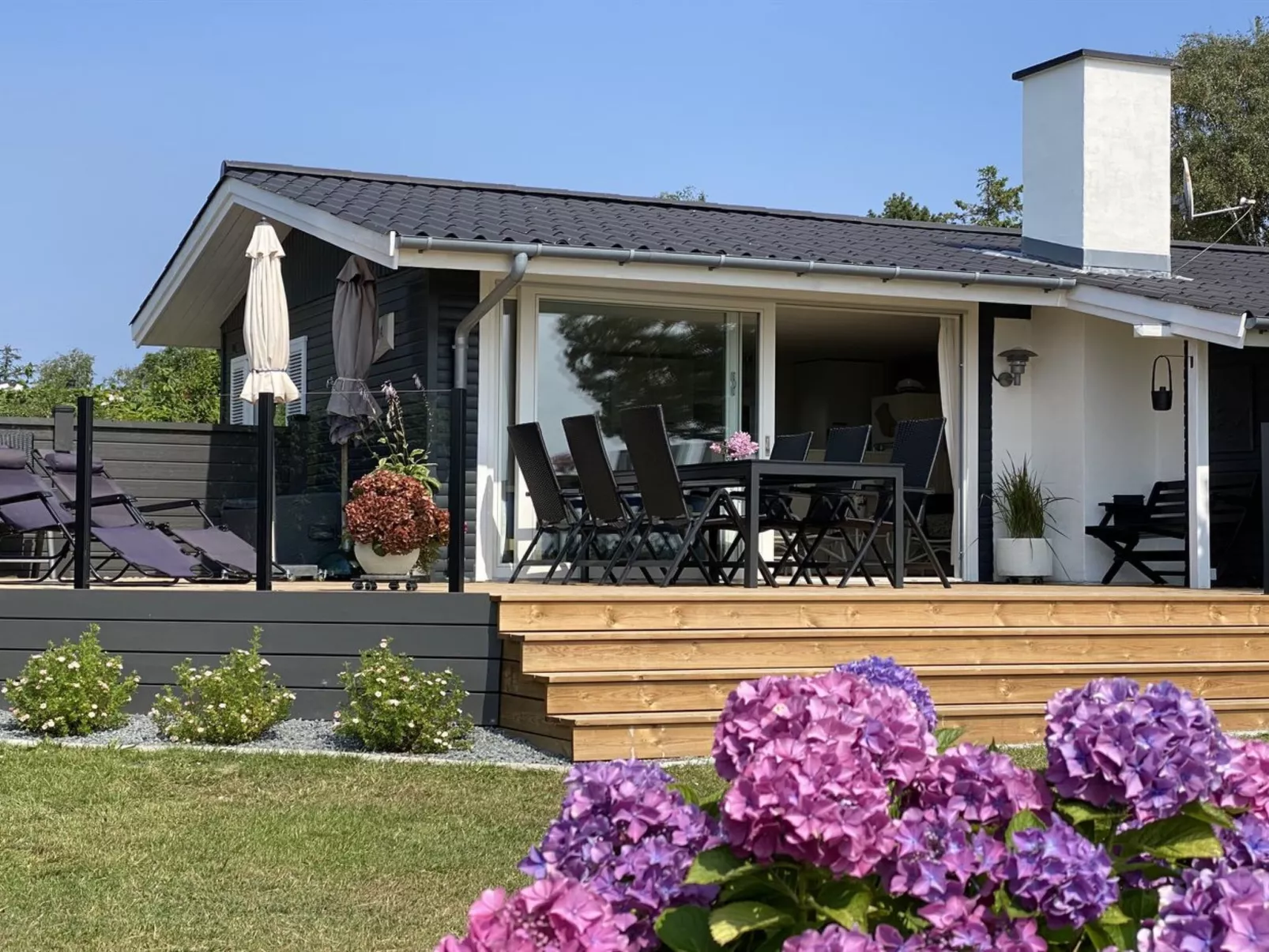 "Eddy" - 50m from the sea-Buiten