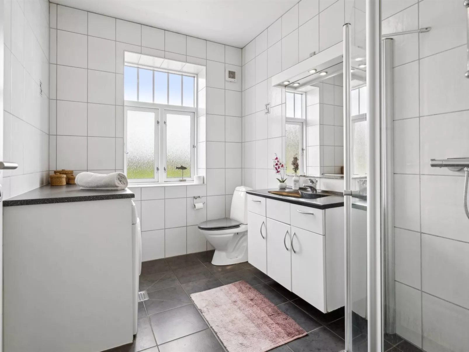 "Adine" - 13km from the sea-Binnen