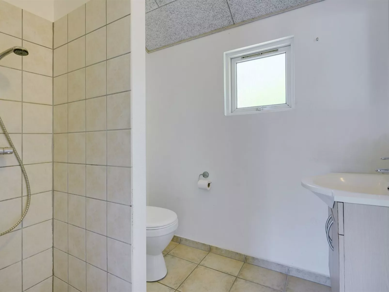 "Lottje" - 300m from the sea-Binnen