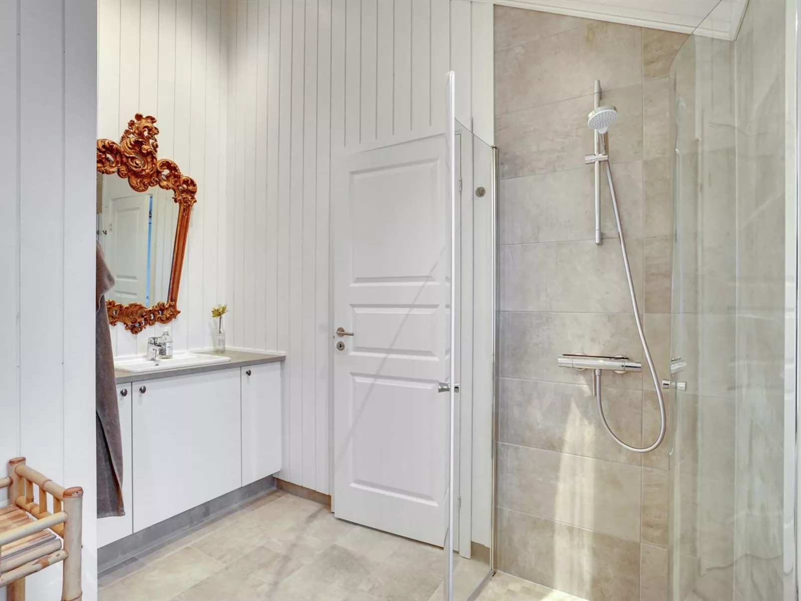 "Annerose" - 550m from the sea-Binnen