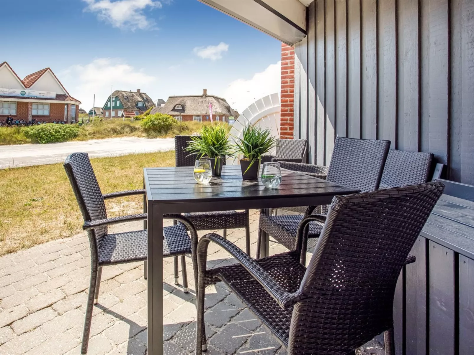 "Milly" - 100m from the sea-Buiten