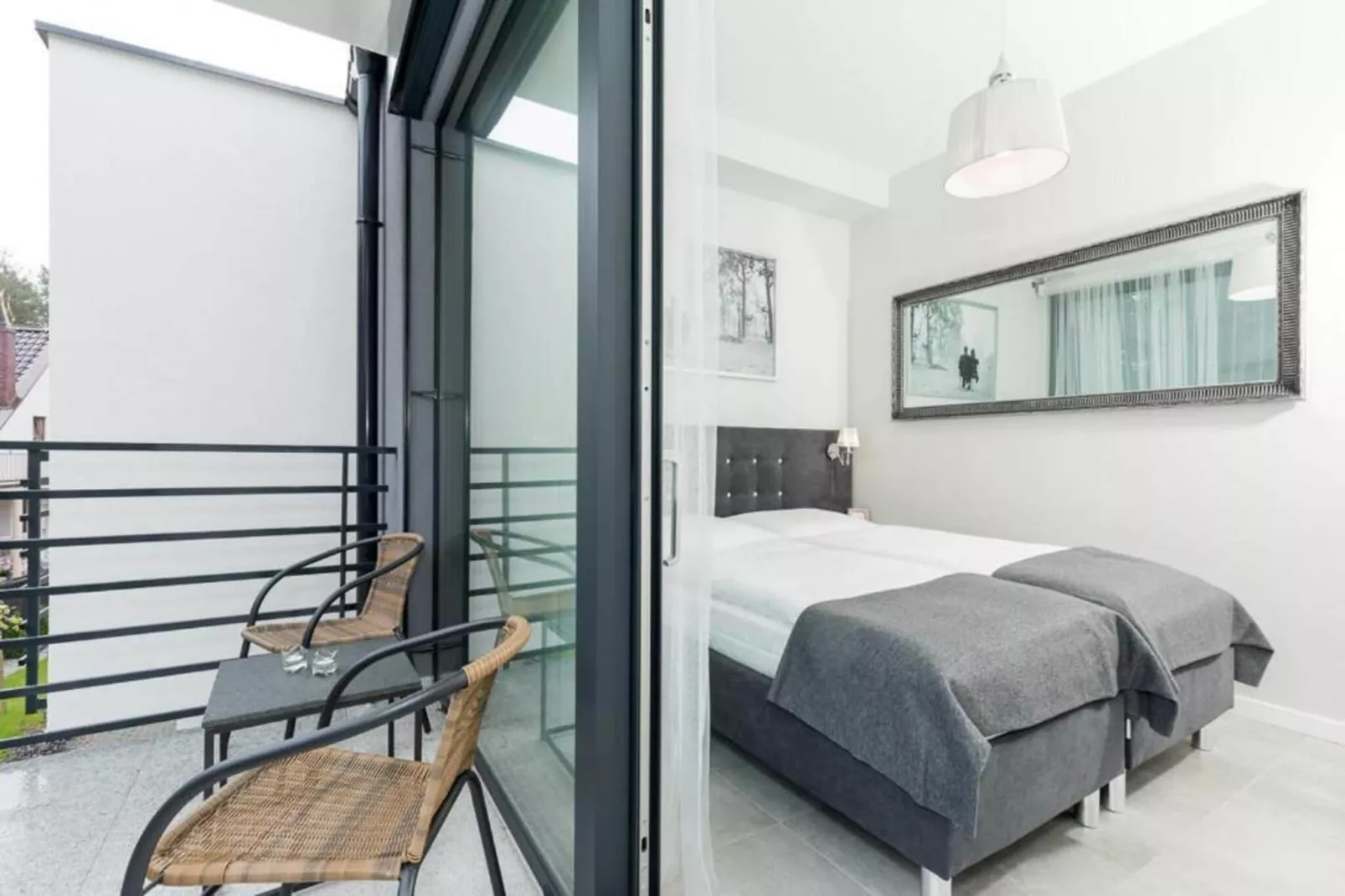 Domy szeregowe z dostępem do basenu Pobierowo-Terrasbalkon