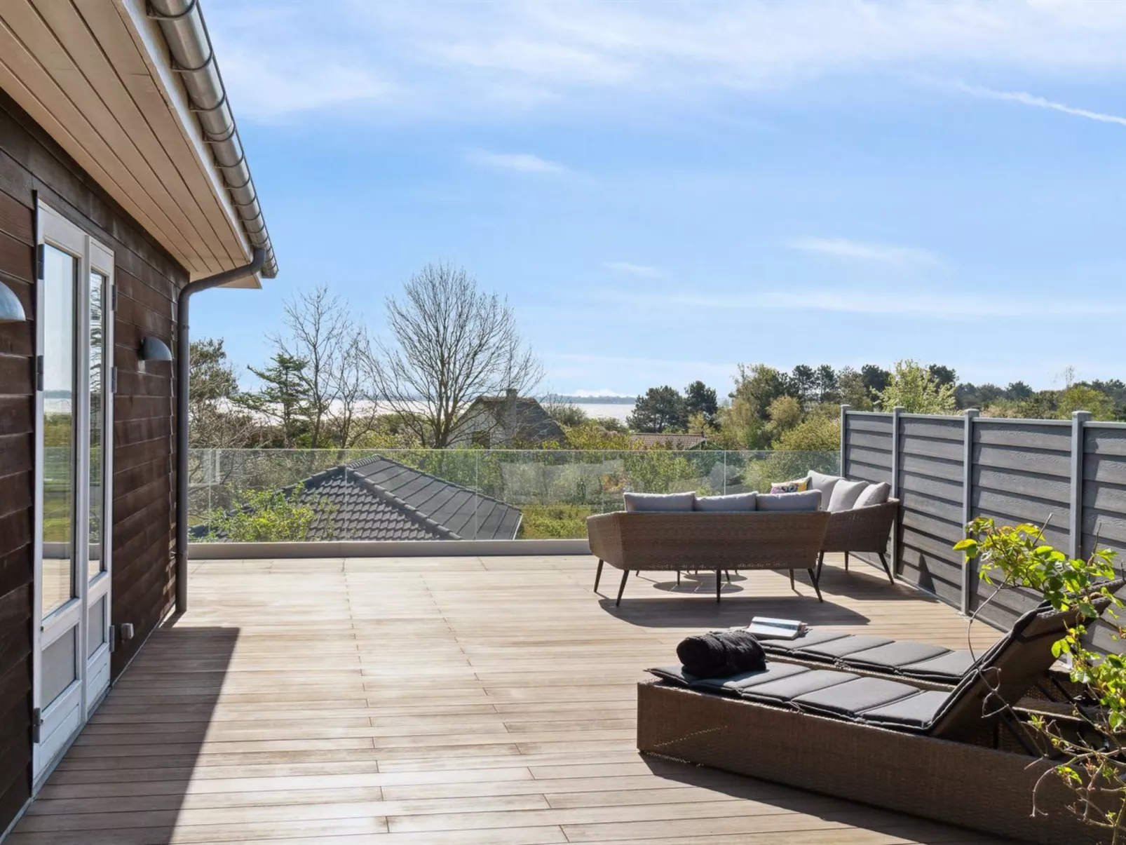 "Sahid" - 20m from the sea-Buiten