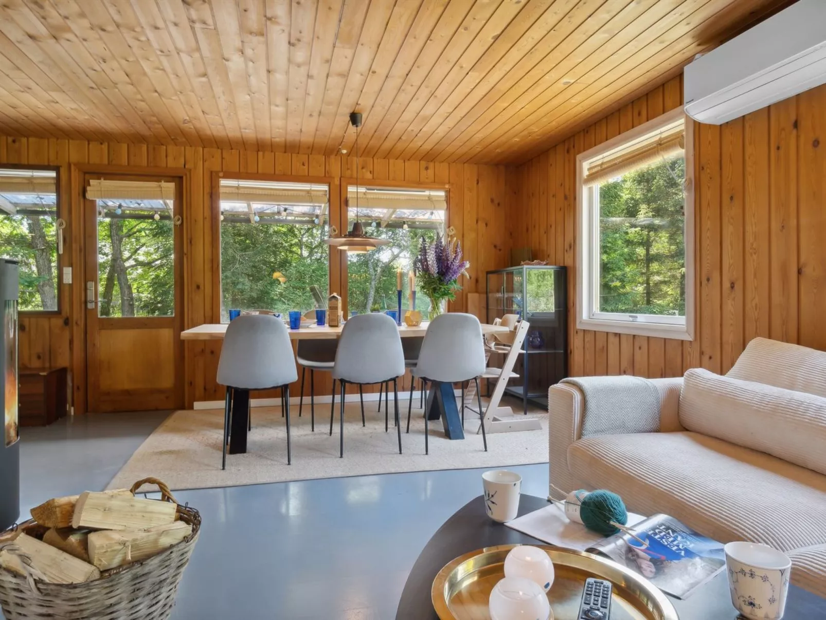 "Anya" - 600m from the sea-Binnen