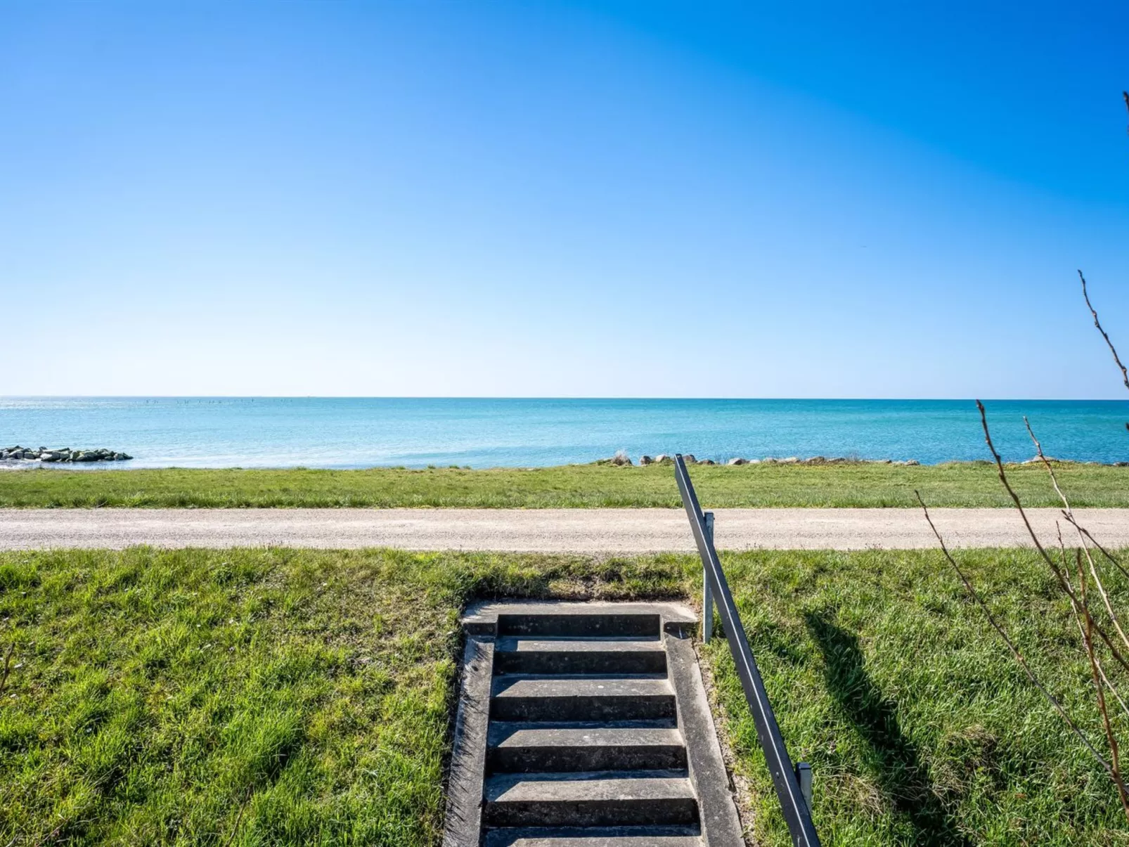 "Esme" - 30m from the sea-Buiten