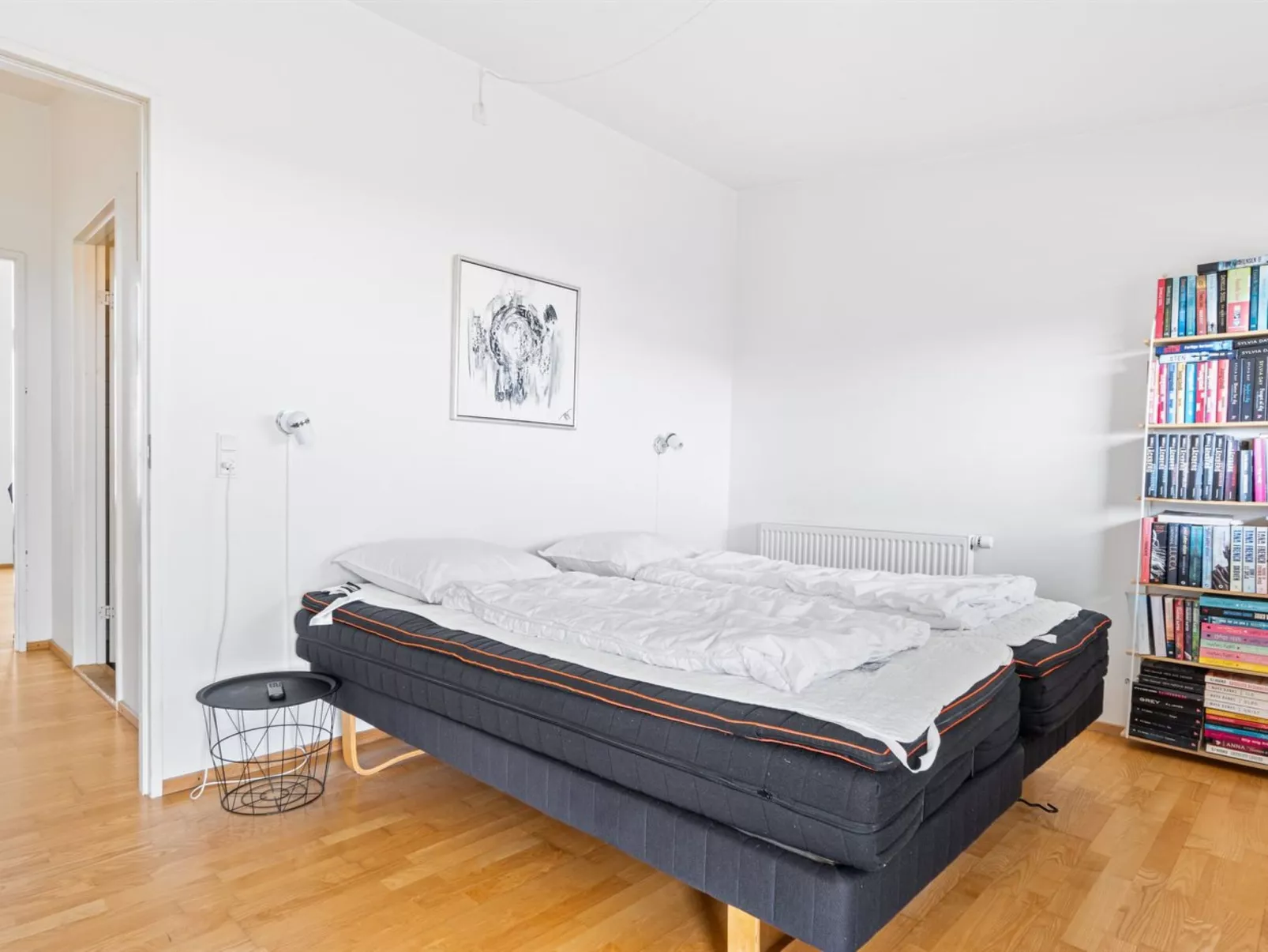 "Kimi" - 100m from the sea-Binnen