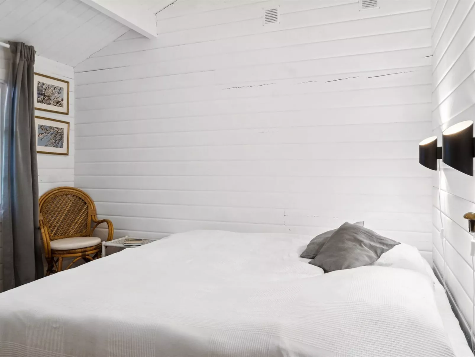 "Neela" - 300m from the sea-Binnen