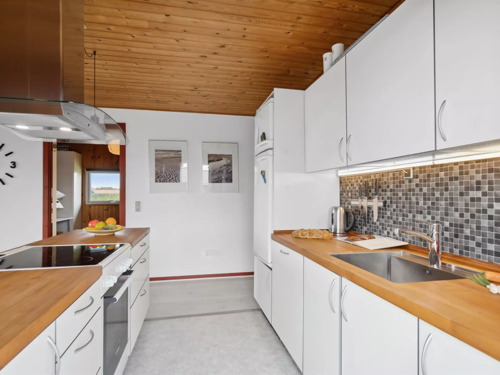 "Wolter" - 700m from the sea-Binnen