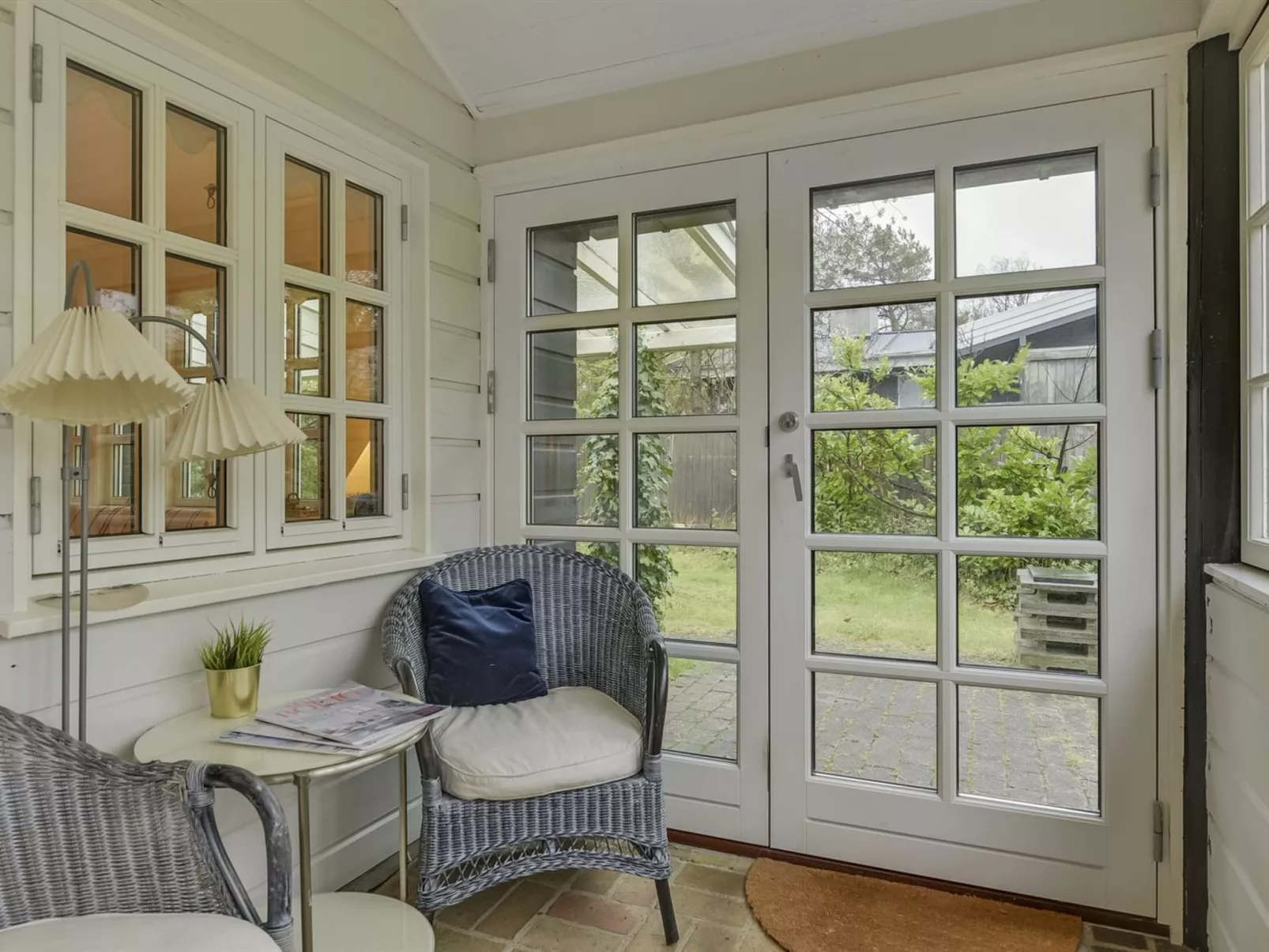 "Ayla" - 200m from the sea-Binnen