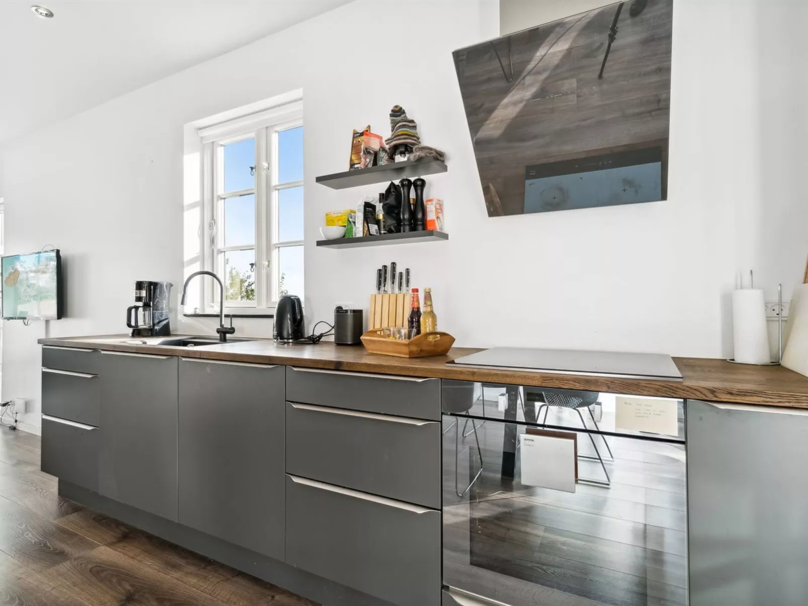 "Eleana" - 300m from the sea-Binnen