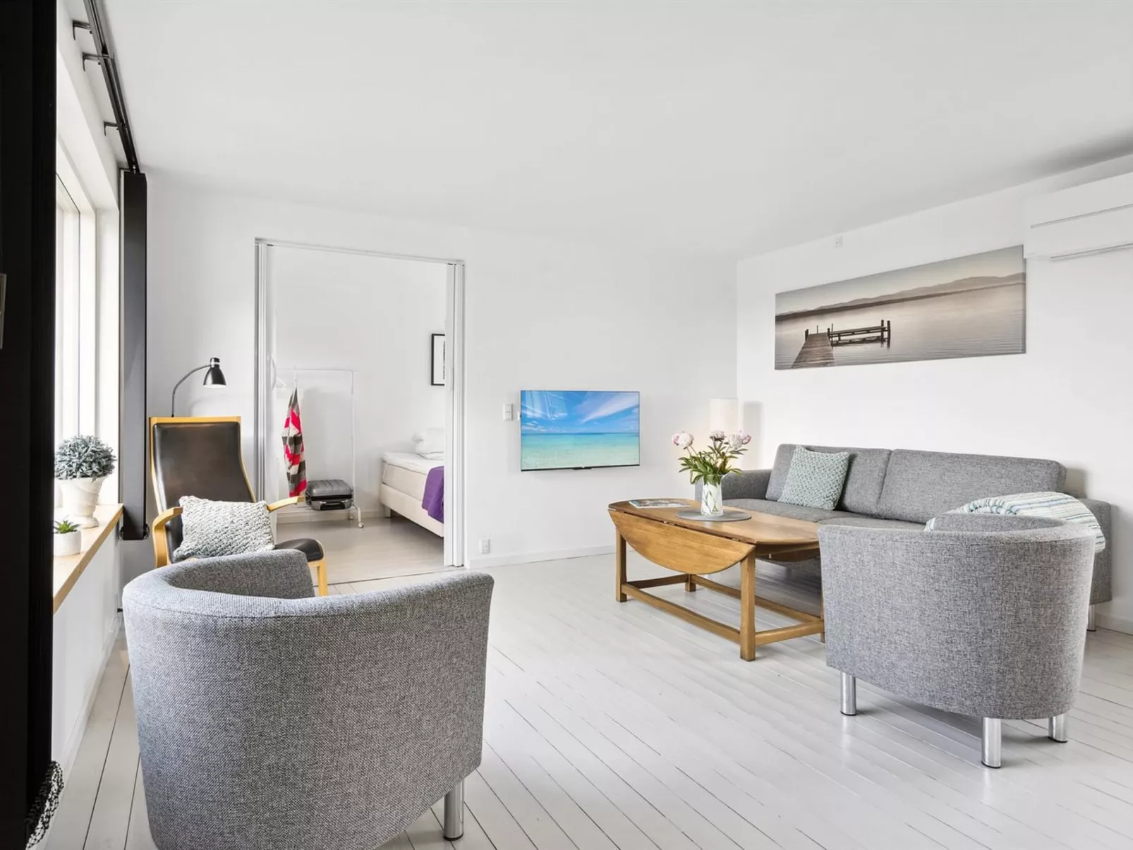 "Henric" - 500m from the sea-Binnen