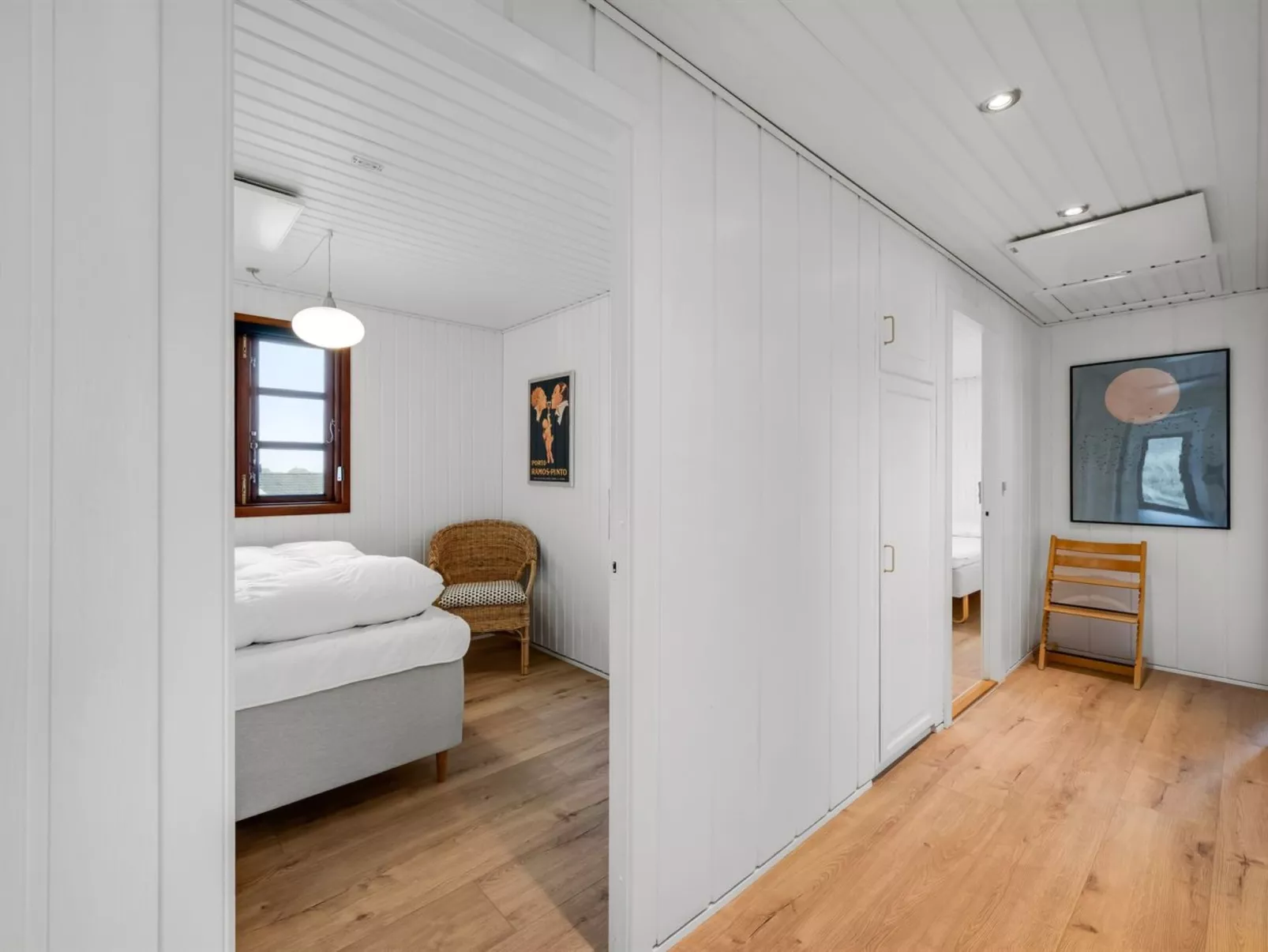 "Eyla" -  from the sea-Binnen