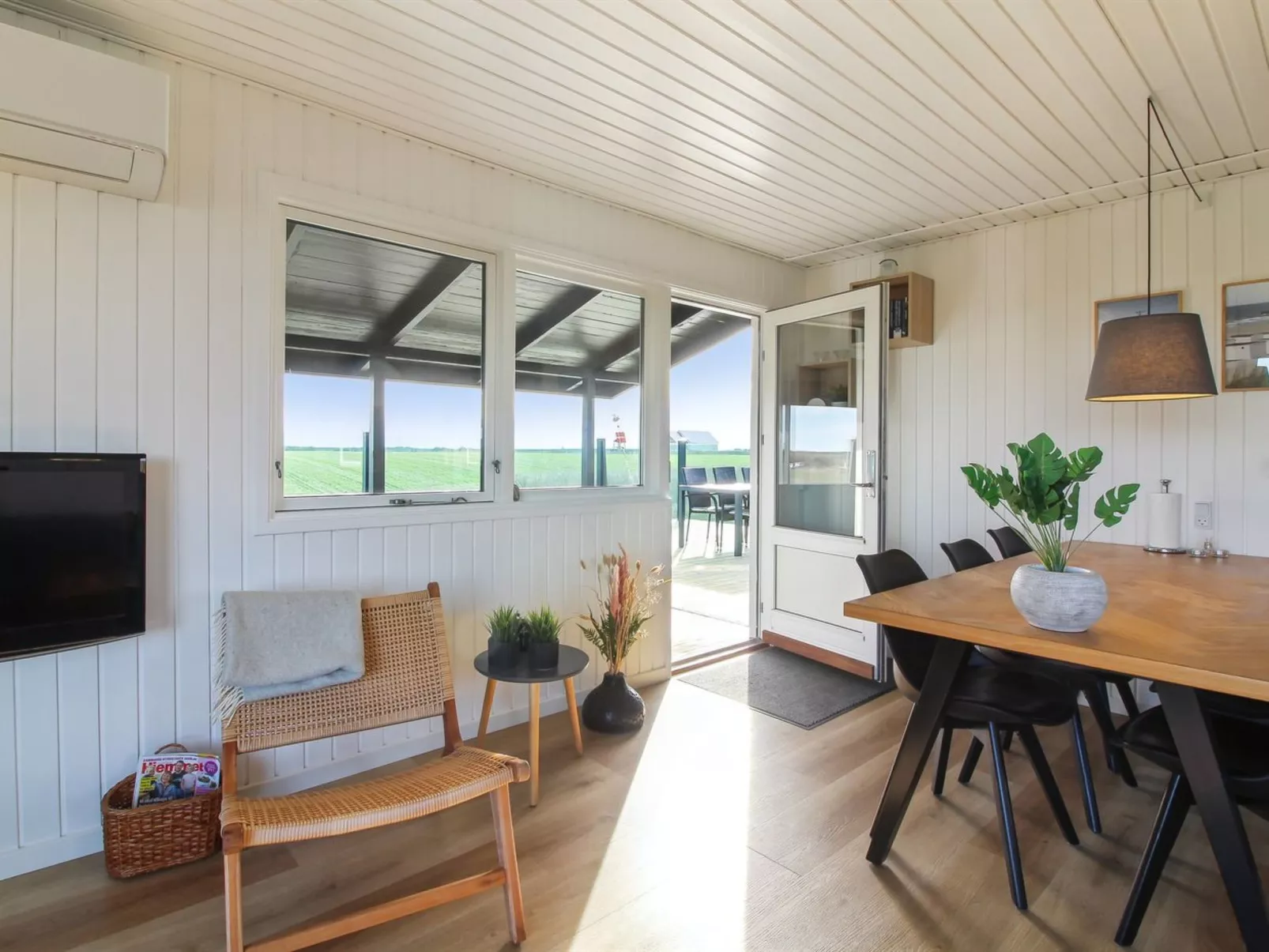 "Lok" - 450m from the sea-Binnen