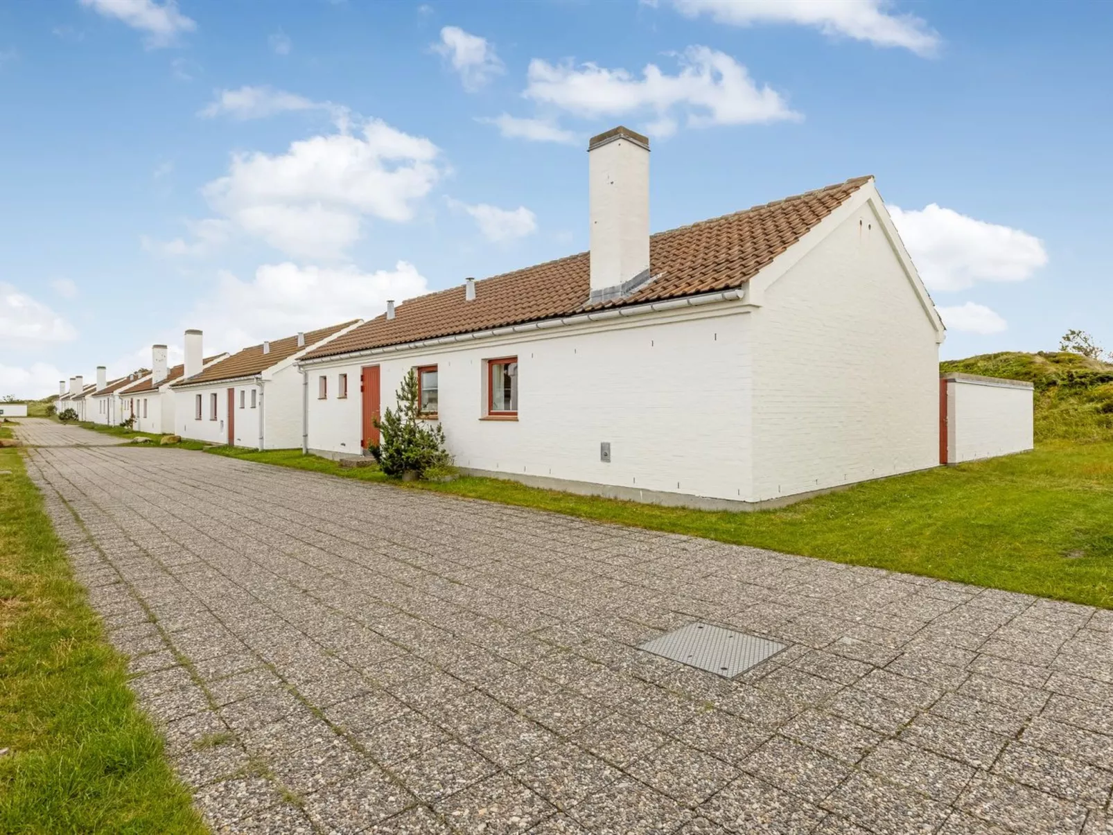 "Eljene" - 700m from the sea-Buiten