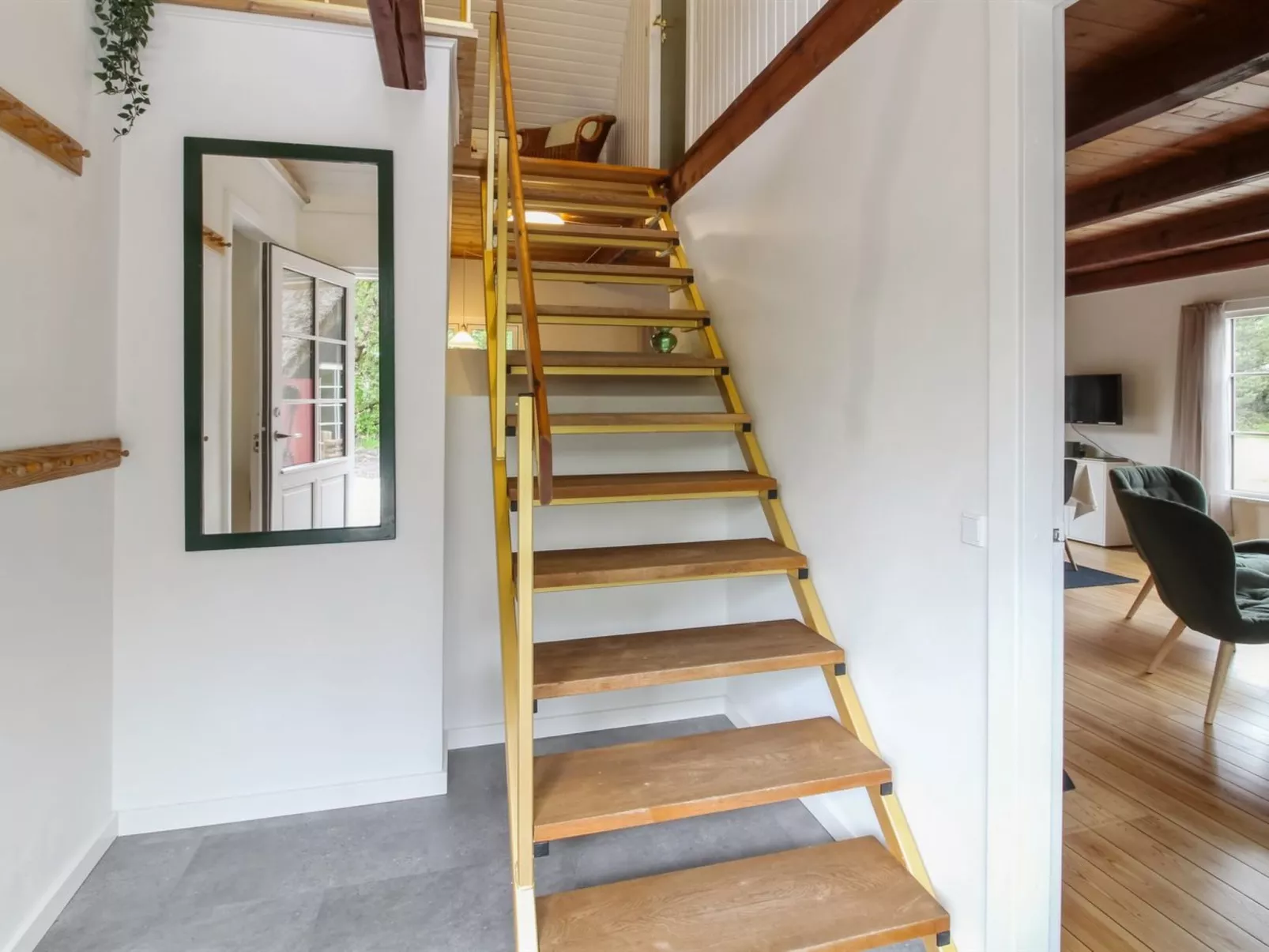 &quot;Hila&quot;-Binnen