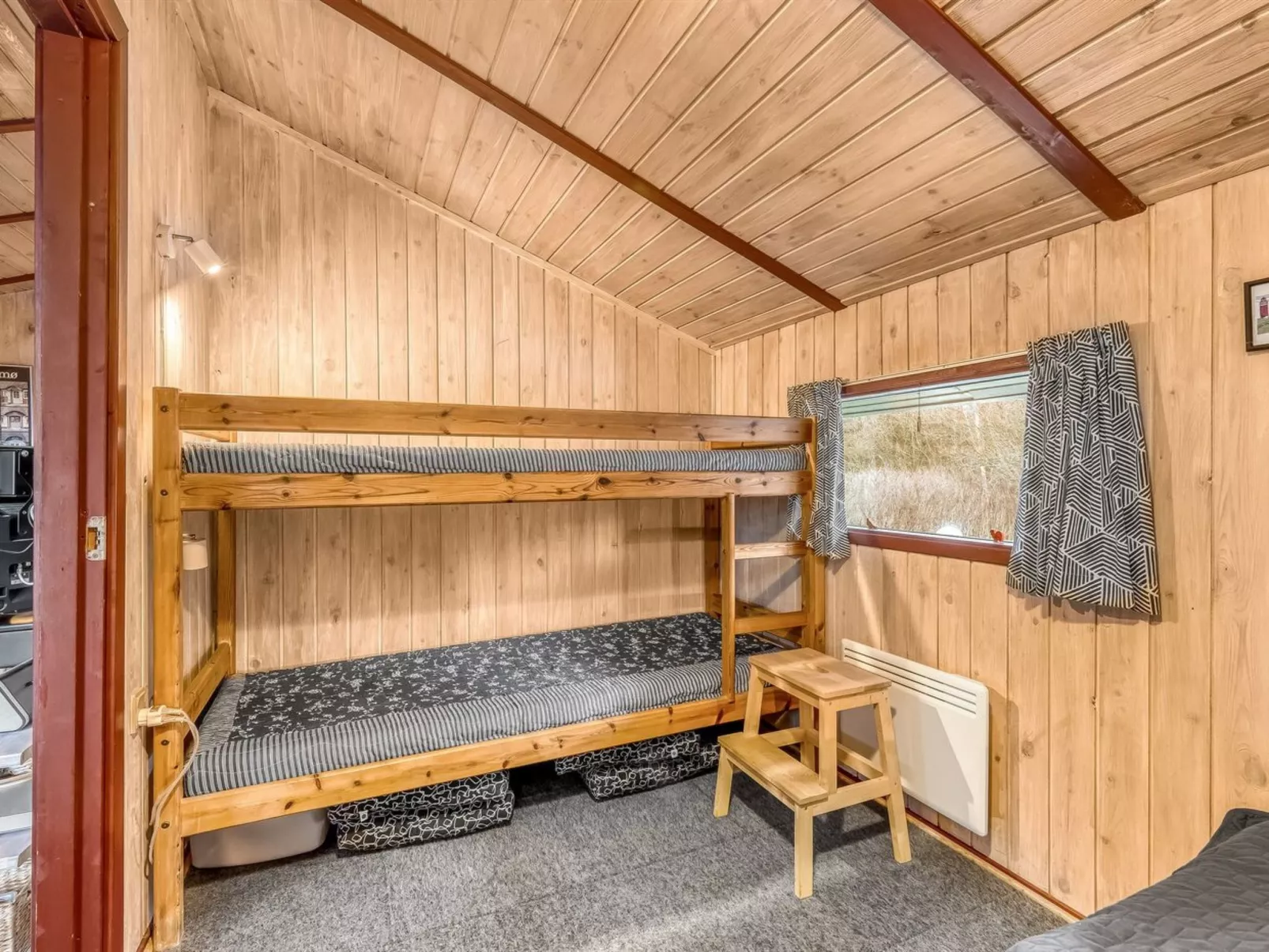 "Elpida" - 2km from the sea-Binnen